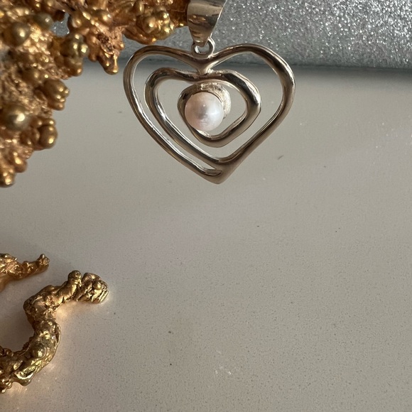 Silver .925 heartHeart - Picture 2 of 3